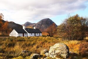 cottage, scotland, autumn-8369444.jpg