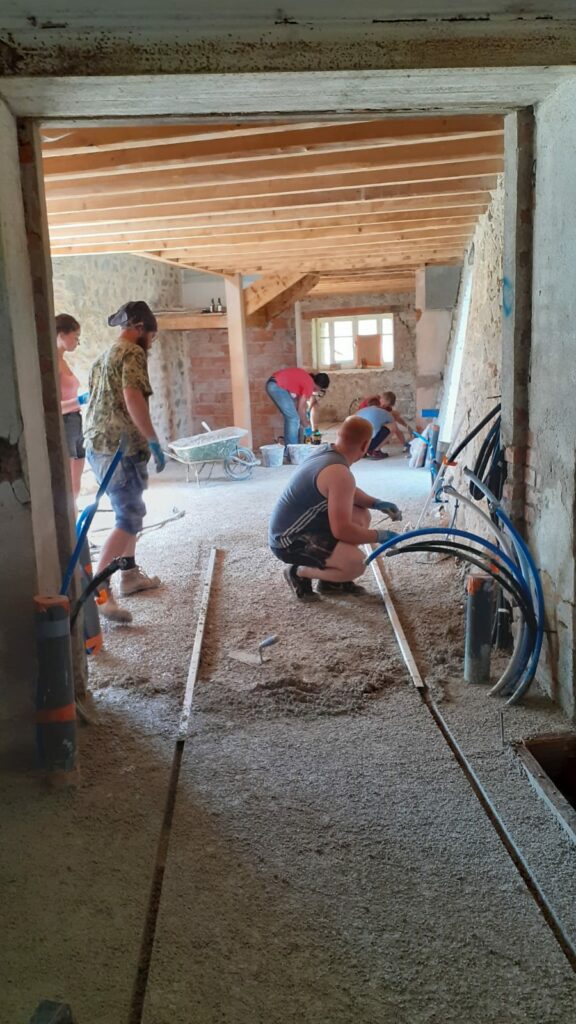 WhatsApp Image 2024-07-22 at 09.40.00 (1)